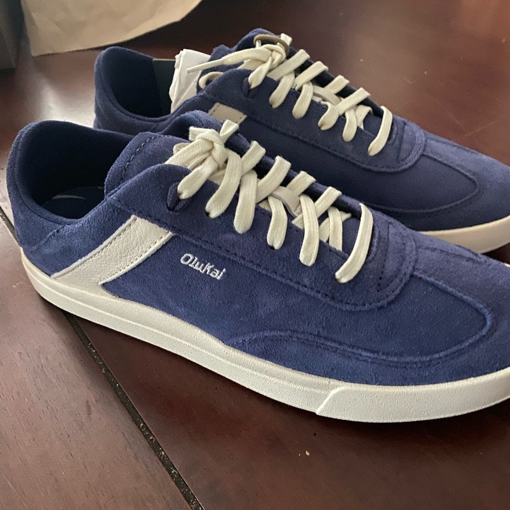 Brand new in box Olukai sneakers